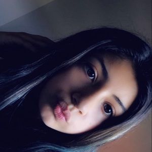 Meet your Posher, Emberlynn